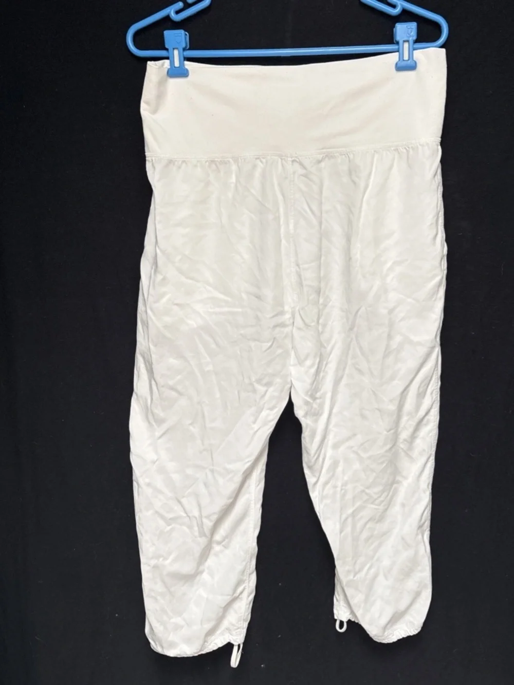 Ladies LULULEMON Size 8 White Harem Loose Cropped Capri Pants Foldover Waist